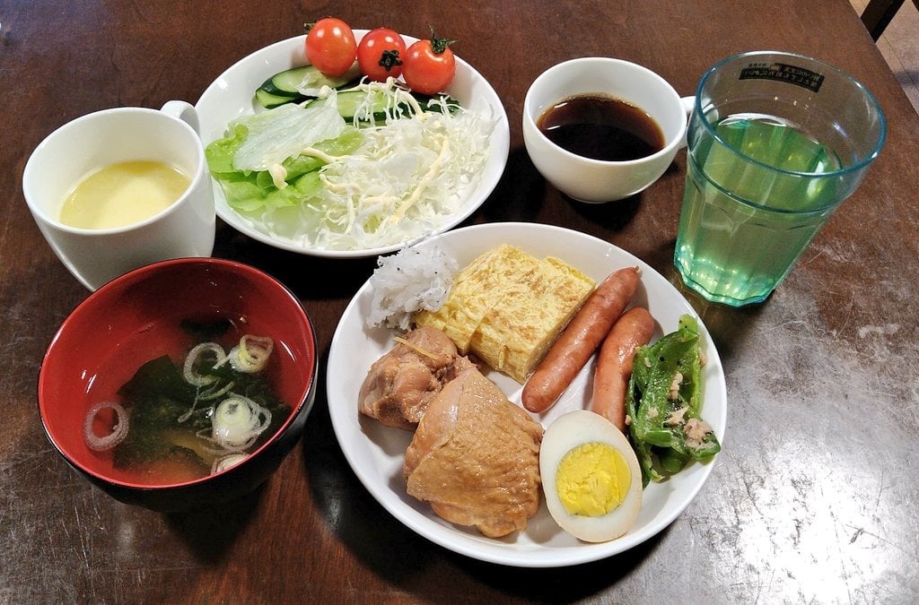 ガスト 朝食バイキングのメニューと利用方法ガイド