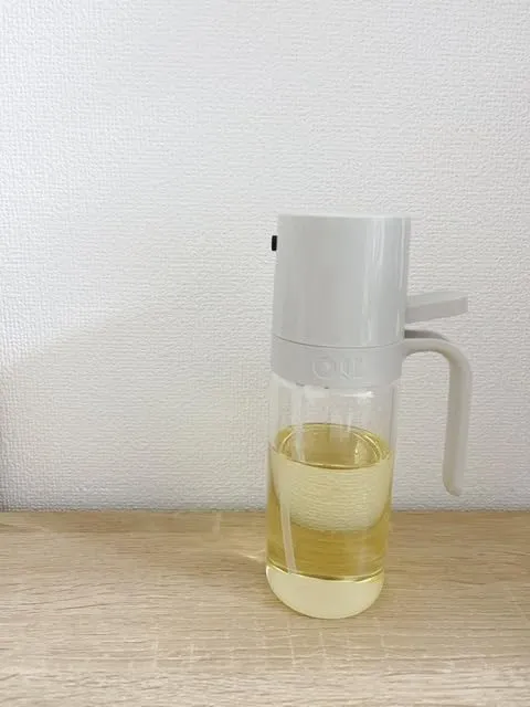 オイルスプレーはどこの売り場にありますか？
