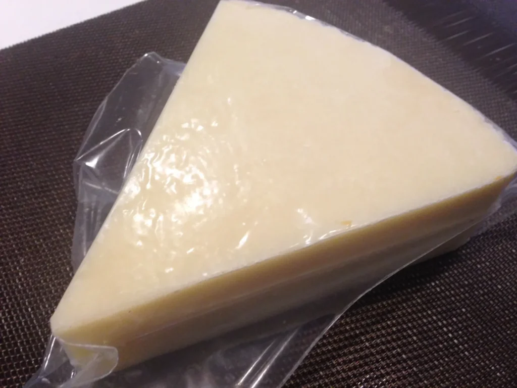ペコリーノチーズの価格比較