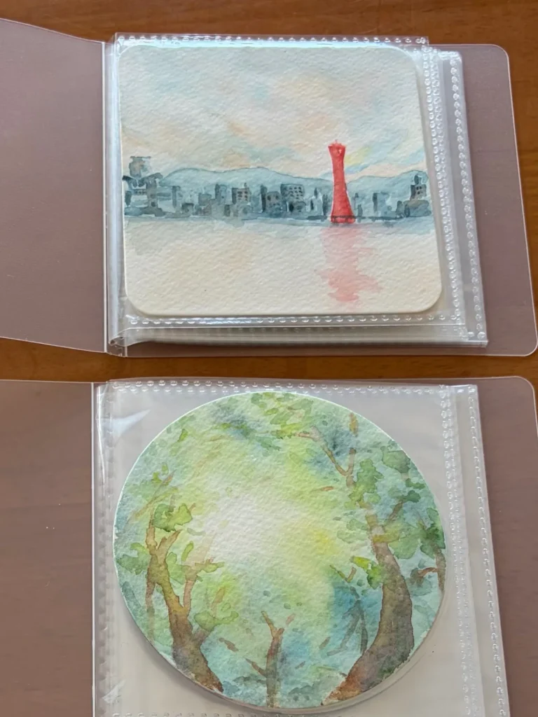 100均ショップでアルバムは買える？各店舗の特徴を比較