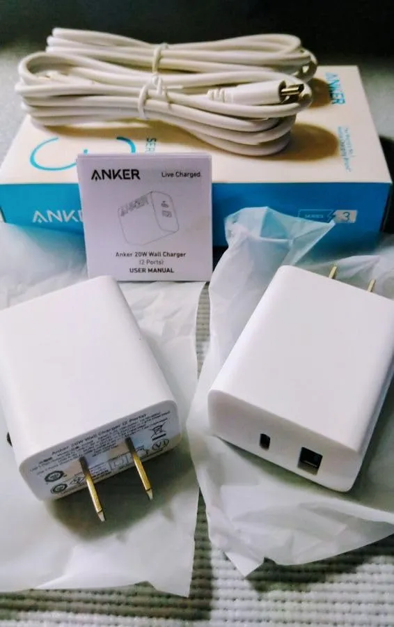 100円ショップで充電器は買える?