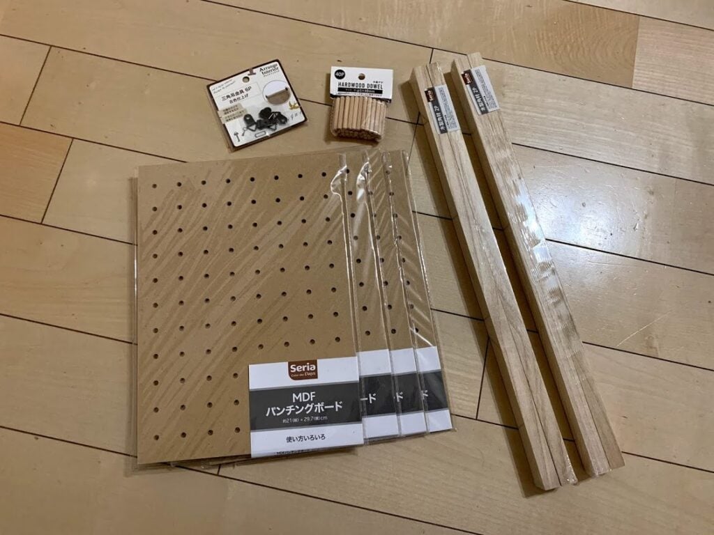 セリア-金具-板と板をつなぐ-使い方-おすすめDIY, セリア-DIY-金具-板と板をつなぐ-棚の作り方, セリア-L字金具-ストレートプレート-T字金具-板接合
