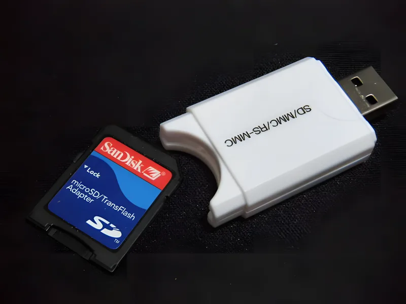 sdカードアダプター-100均-危険性-データ破損, sdカードアダプター-ダイソー-壊れる-メーカー品比較, sdカードアダプター-おすすめ-代替品-amazon-楽天